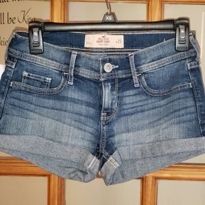 Hollister Shorts Size 1